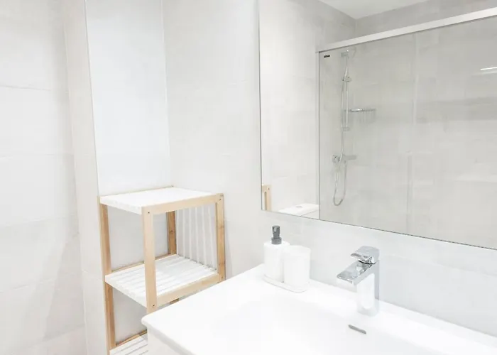 Inglet I Local Rentss * 扎鲁亚斯