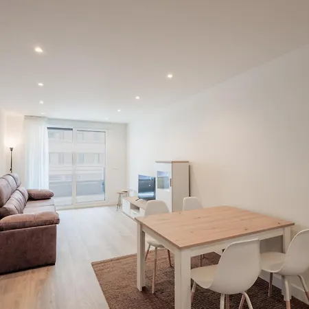 Apartment Inglet I Local Rentss *