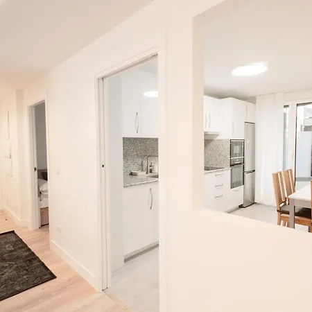 Inglet I Local Rentss Apartmán *