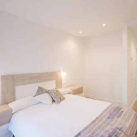 Apartment Inglet I Local Rentss